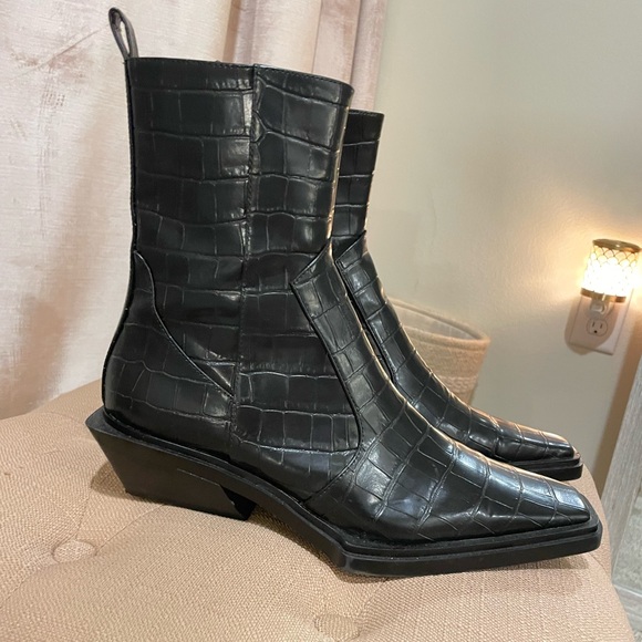 Black snakeskin boots - Picture 2 of 6